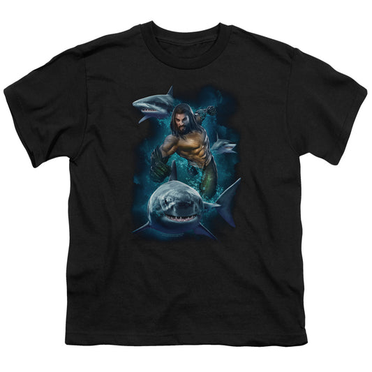 AQUAMAN MOVIE : SWIMMING WITH SHARKS S\S YOUTH 18\1 Black XL