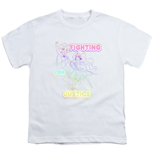 DC SUPERHERO GIRLS : FIGHTING FOR JUSTICE S\S YOUTH 18\1 White LG