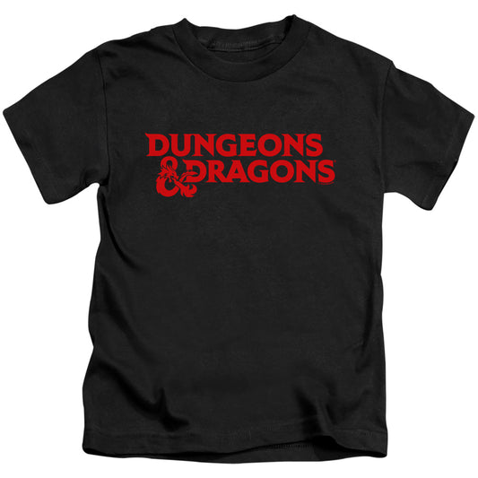 DUNGEONS AND DRAGONS : TYPE LOGO S\S JUVENILE 18\1 Black MD (5\6)