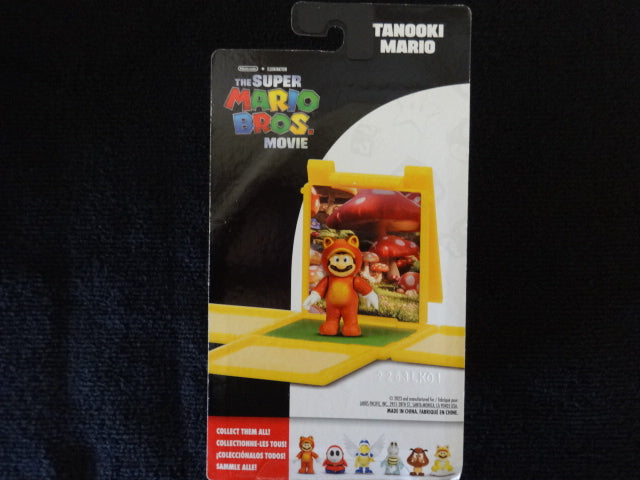 Tanooki Mario with Question Block Super Mario Movie 1 Inch Figure