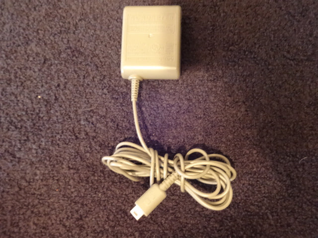 Nintendo DS Charger